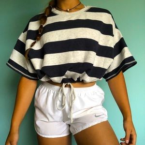 Cropped American Eagle Crewneck